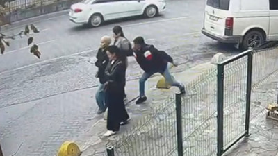 Türkmenistanlı kadın turiste kapkaç şoku! Kameraya saniye saniye kayıttaydı