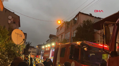 Kocaeli'de çatı katında çıkan yangında mahsur kalan kişi öldü