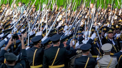 Kılıçlı yemin krizinde yeni gelişme! İhraç tebligatı 4'e çıktı