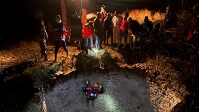 Domuz kuyuya düştü