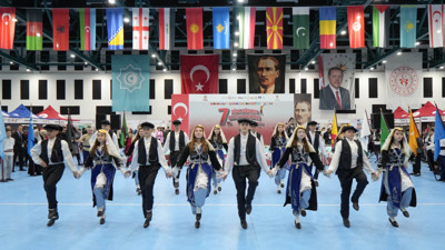 Samsun'da 7. Uluslararası Türk Dünyası Bilim ve Kültür Şenliği başladı