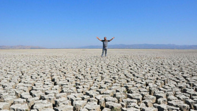 Kuruyan Marmara Gölü'nü tarıma açma girişimine mahkeme 'dur' dedi
