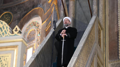 Diyanet'ten Demirören'e kumar hutbeli gönderme