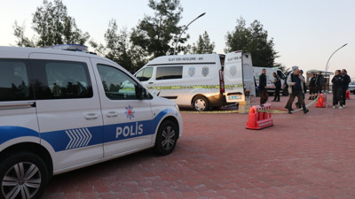 Doktor kendisine ilaç enjekte edip ölmeyi bekledi. Acilde damar yolu açtırmış