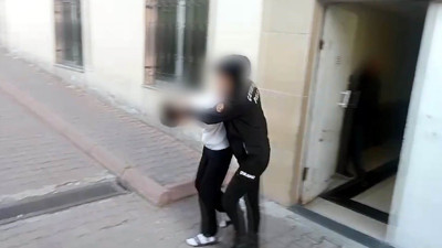 Firari patroniçe yakalandı