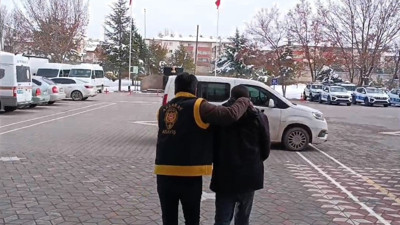 Okulun deposundan malzeme çalan hırsız yakalandı