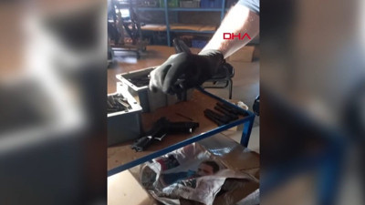 İzmir'de yasa dışı silah operasyonu