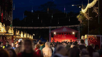 İzmir’de Yeni Yıl Festivali başladı