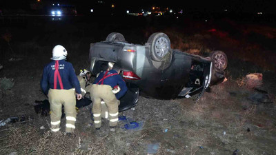 Takla atan aracın sürücü kayboldu