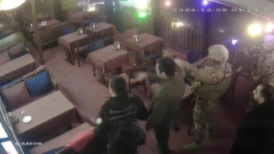 Fatih'te restoranda tartıştığı sevgilisini rehin aldı