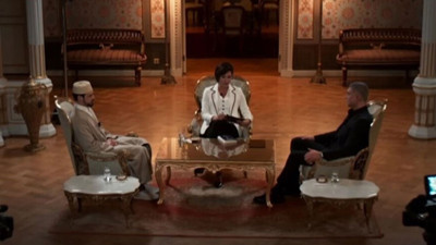 Kızıl Goncalar'a hangi gazeteci konuk oldu! Dizideki tartışma olay oldu