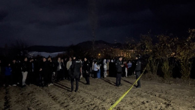 Evlilik yıldönümünde karısını öldürüp intihar etti