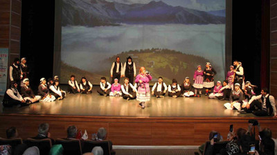 Gebze’de özel bireyler hazırladığı koreografilerle sahne aldı