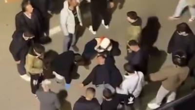 Bolu’da aniden yola çıkan yayaya motosiklet çarptı! 2 yaralı