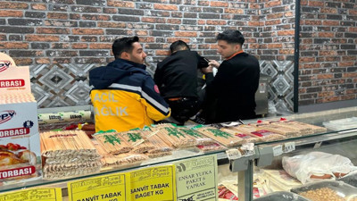 Elazığ'da talihsiz kaza! 19 yaşındaki market işçisi elini kıyma makinesine kaptırdı