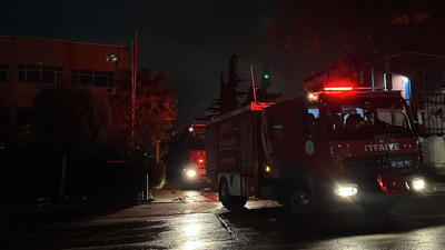 Bakır üretim fabrikasında eritme kazanı patladı