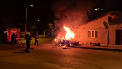 Yanan araç 4 gence mezar oldu. Edirne'de kabus gecesi