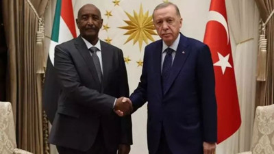 Cumhurbaşkanı Erdoğan Sudan Egemenlik Konseyi Başkanı el-Burhan ile görüştü
