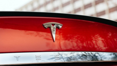 Tesla'da şok ayrılık