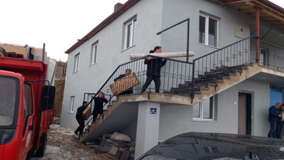 Tüp patlamasında hasar gören ev tamir edilip sahibine teslim edildi