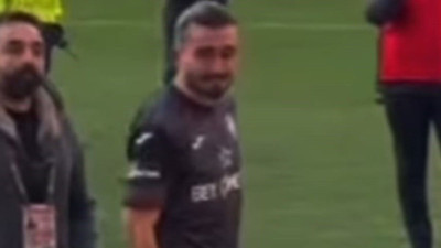 Elazığspor’un tecrübeli stoperi Ercan Coşkun gözyaşlarına engel olamadı