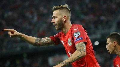 Avusturya milli futbolcusuna hain saldırı: Kafatası kırıldı