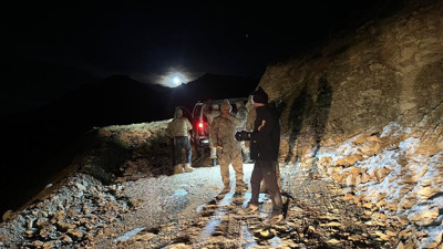 Batman'da mahsur kalan dağcı kurtarıldı