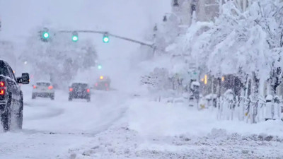 Rektörlükten açıklama geldi! Üniversitede eğitime kar engeli