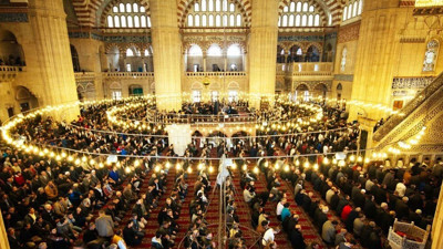 Ramazan ne zaman başlıyor? 2025 üç aylar takvimi belli oldu