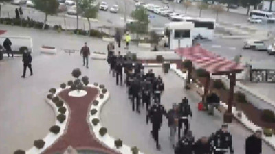 Silah kaçakçılığı operasyonu: 3 kişi tutuklandı