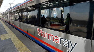Marmaray'da intihar! Seferler gecikmeli yapılıyor