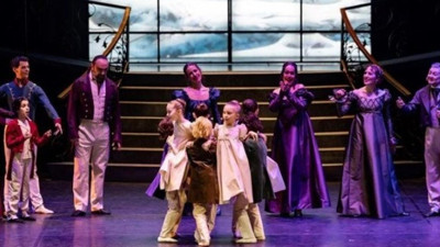 "Fındıkkıran" balesi Süreyya Opera Sahnesi'nde sevenleriyle buluştu