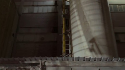 Mersin'de yem fabrikasında yangın