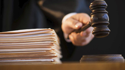 Dolandırılan kadına mahkemeden emsal karar! Bankadan kredi çekmişler...