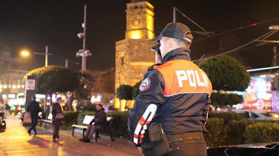 Antalya’da yılbaşı gecesi 15 bin kişinin GBT sorgusu yapıldı: Aranan 101 kişi yakalandı