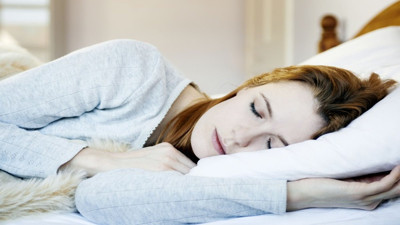 Yeni araştırmalar, uyku düzenini iyileştiren doğal yöntemleri ortaya çıkarıyor