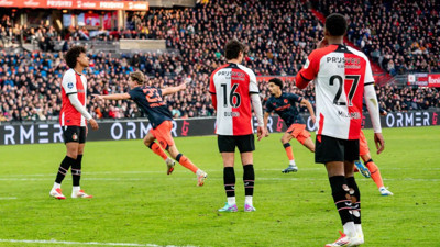 Utrecht, Feyenoord'a ağır darbe vurdu