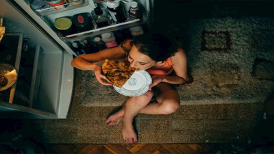 Gece yeme ataklarıyla mücadele... Krizleri önlemek için bilimsel çözümler ve uzman yorumları