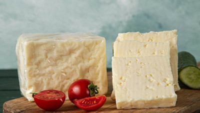 Bu peynir markalarını ağzınıza bile sürmeyin. 3 harfli market zincirinde satılıyor. Yiyen yanıyor