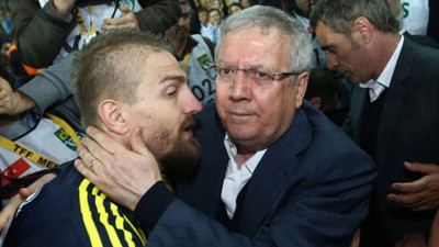 Caner Erkin'e ihraç şoku! Aziz Yıldırım devrede