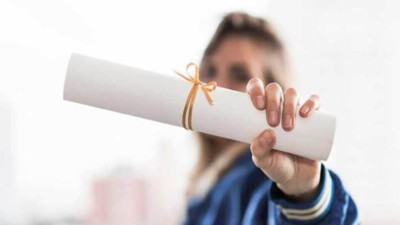 Uzmanından ailelere karne uyarısı