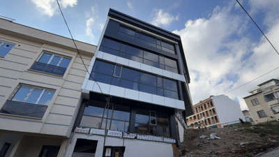 Asansör boşluğuna düşen yaşlı adam hayatını kaybetti