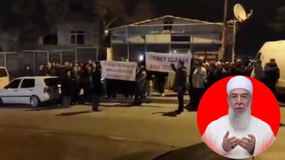 Menzil Cemaati’nde miras krizi büyüyor! Taşla sopayla birbirlerine girmişlerdi... Bu kez eyleme kalkıştılar