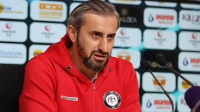 Serkan Özbalta: Güzel bir galibiyet aldık, oyuncularımı tebrik ediyorum