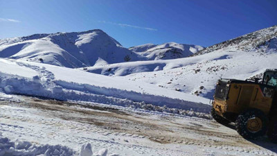 Sason Cobet Yayla yolu kardan temizlenip ulaşıma açıldı