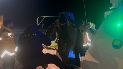 Tankerde rahatsızlanınca imdadına sahil güvenlik yetişti