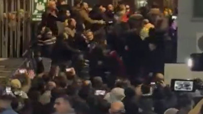 Çağlayan Adliyesi'nde tansiyon yükseldi! Ümit Özdağ'ı yalnız bırakmadılar