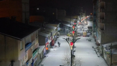 Diyadin’de beyaz manzara: Karla uyandılar