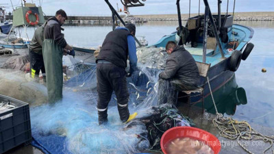 Gemlik Körfezi’nde 4 yıl sonra yeniden... Balıkçılar denize açılamadı