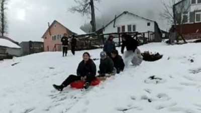 Çocukların kayak keyfi